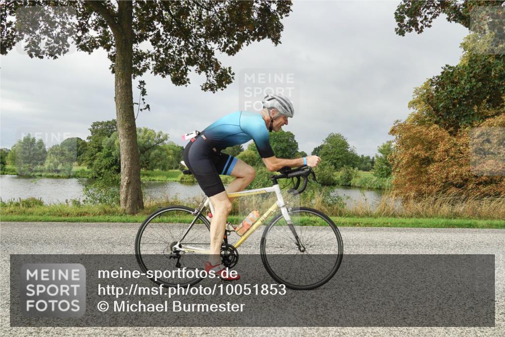 30.08.2026 - Elbe Triathlon Hamburg Michael Burmester http://msf.ph/oto/10051853 30.08.2026 10:01:29 Radfahren 264, 475, 618, 637 meine-sportfotos.de