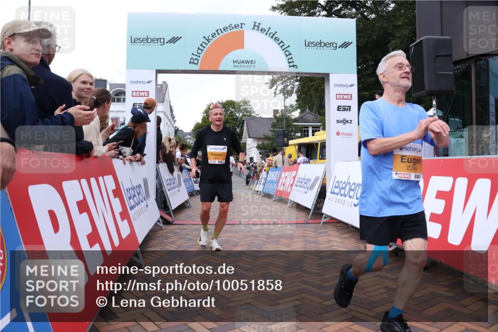 30.08.2026 - Blankeneser Heldenlauf Lena Gebhardt http://msf.ph/oto/10051858 30.08.2026 12:01:16 Ziel 2145, 2146, 2286, 2660, 2765, 2830, 2917, 2937 meine-sportfotos.de