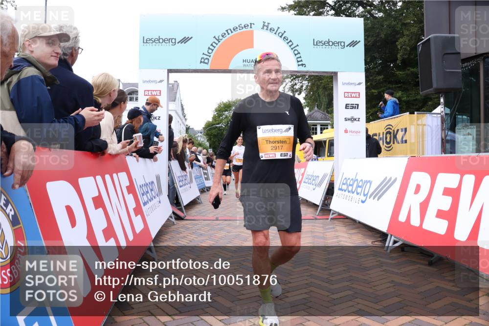 30.08.2026 - Blankeneser Heldenlauf Lena Gebhardt http://msf.ph/oto/10051876 30.08.2026 12:01:17 Ziel 2145, 2146, 2286, 2660, 2765, 2830, 2917, 2937 meine-sportfotos.de