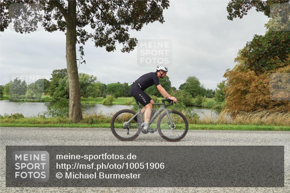 30.08.2026 - Elbe Triathlon Hamburg Michael Burmester http://msf.ph/oto/10051906 30.08.2026 10:02:12 Radfahren 414, 459, 552, 622, 702, 915 meine-sportfotos.de