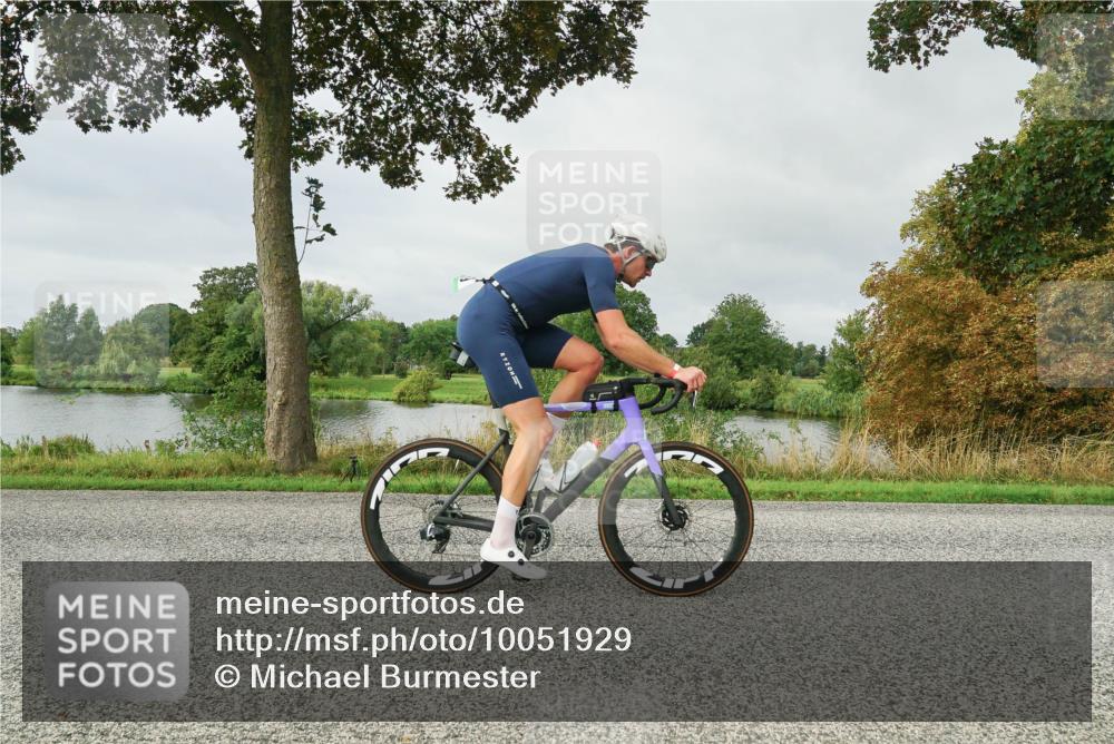 30.08.2026 - Elbe Triathlon Hamburg Michael Burmester http://msf.ph/oto/10051929 30.08.2026 10:02:33 Radfahren 519, 564, 635, 790, 893 meine-sportfotos.de