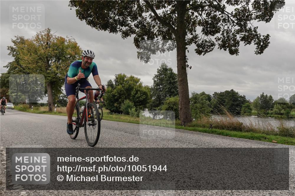 30.08.2026 - Elbe Triathlon Hamburg Michael Burmester http://msf.ph/oto/10051944 30.08.2026 10:26:08 Radfahren 680, 709, 736, 933, 961 meine-sportfotos.de