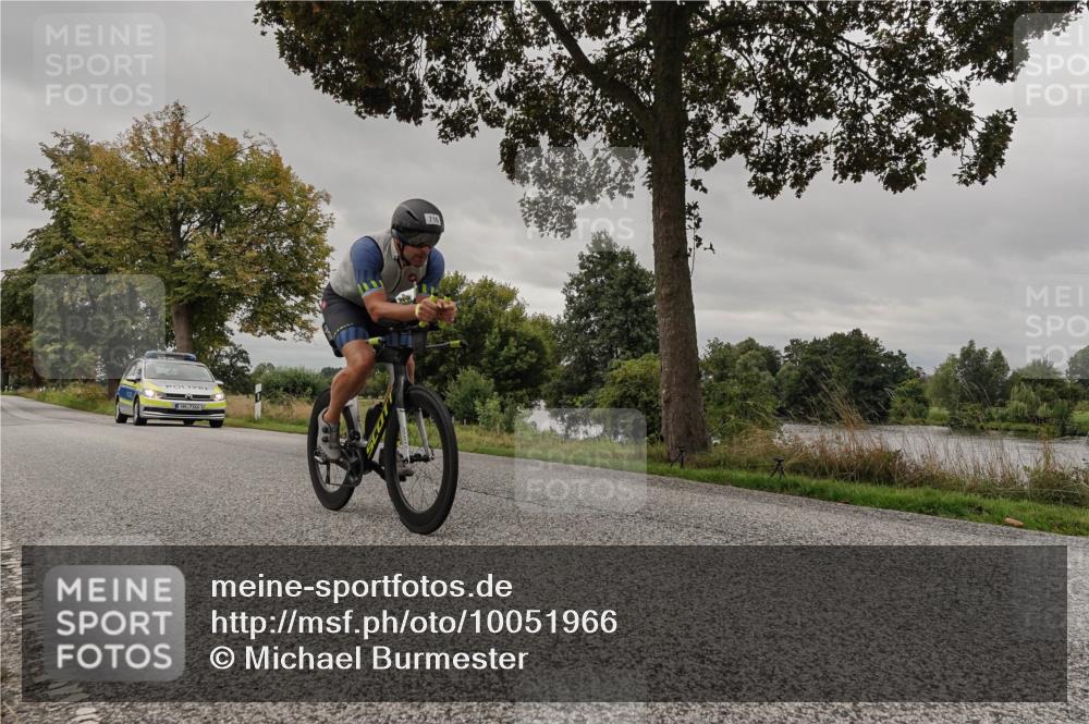 30.08.2026 - Elbe Triathlon Hamburg Michael Burmester http://msf.ph/oto/10051966 30.08.2026 10:26:30 Radfahren 716, 906 meine-sportfotos.de