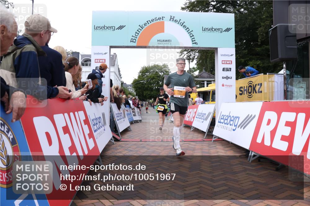 30.08.2026 - Blankeneser Heldenlauf Lena Gebhardt http://msf.ph/oto/10051967 30.08.2026 12:01:25 Ziel 2202, 2269, 2765, 2830 meine-sportfotos.de