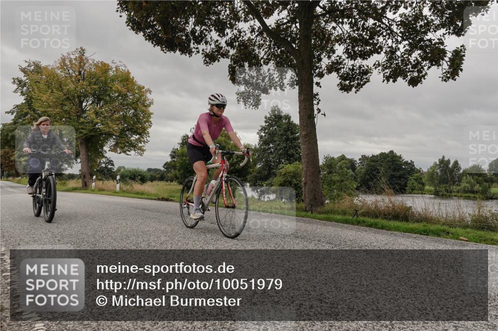 30.08.2026 - Elbe Triathlon Hamburg Michael Burmester http://msf.ph/oto/10051979 30.08.2026 10:26:50 Radfahren 867, 960, 1008 meine-sportfotos.de