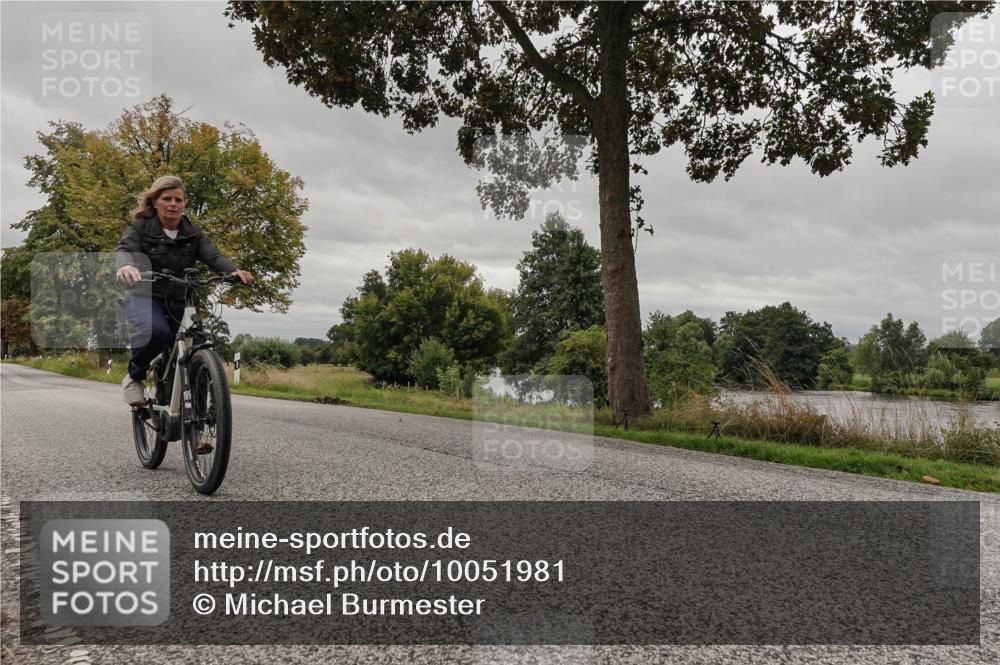 30.08.2026 - Elbe Triathlon Hamburg Michael Burmester http://msf.ph/oto/10051981 30.08.2026 10:26:50 Radfahren 867, 960, 1008 meine-sportfotos.de