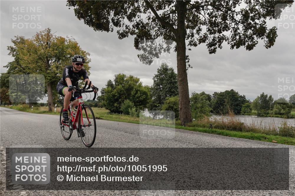 30.08.2026 - Elbe Triathlon Hamburg Michael Burmester http://msf.ph/oto/10051995 30.08.2026 10:27:02 Radfahren 811, 842 meine-sportfotos.de