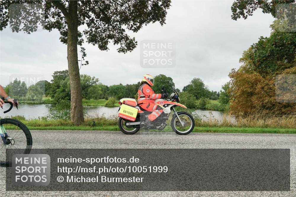 30.08.2026 - Elbe Triathlon Hamburg Michael Burmester http://msf.ph/oto/10051999 30.08.2026 10:03:40 Radfahren 572, 672, 764, 795, 824, 945 meine-sportfotos.de