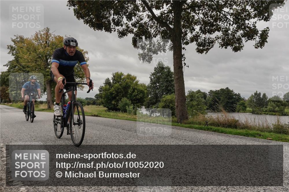 30.08.2026 - Elbe Triathlon Hamburg Michael Burmester http://msf.ph/oto/10052020 30.08.2026 10:27:34 Radfahren 514, 749, 859, 927 meine-sportfotos.de
