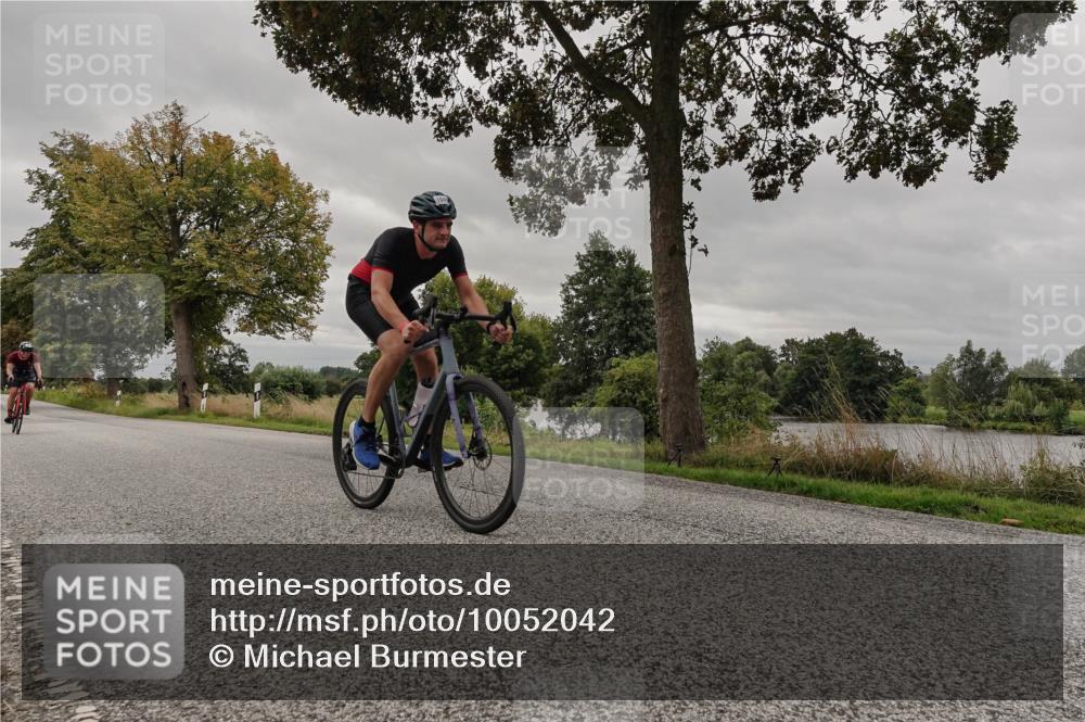 30.08.2026 - Elbe Triathlon Hamburg Michael Burmester http://msf.ph/oto/10052042 30.08.2026 10:28:02 Radfahren 920, 950, 969, 1045, 1898 meine-sportfotos.de