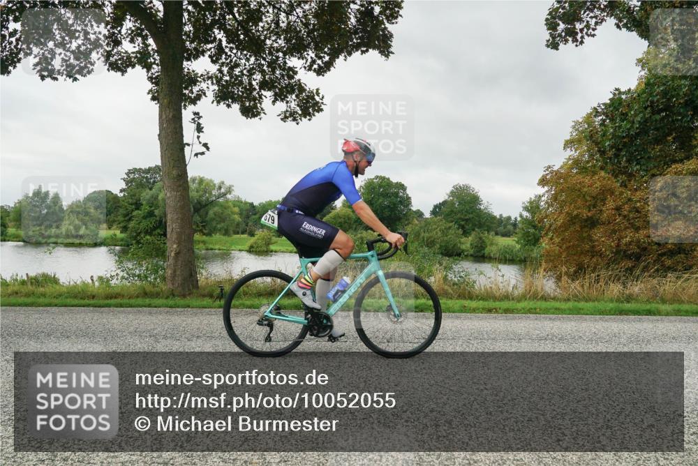 30.08.2026 - Elbe Triathlon Hamburg Michael Burmester http://msf.ph/oto/10052055 30.08.2026 10:04:52 Radfahren 660, 679, 796 meine-sportfotos.de