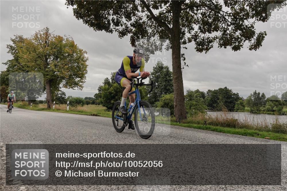 30.08.2026 - Elbe Triathlon Hamburg Michael Burmester http://msf.ph/oto/10052056 30.08.2026 10:28:16 Radfahren 570, 742, 757, 1260 meine-sportfotos.de
