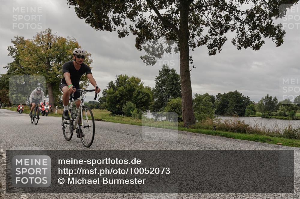 30.08.2026 - Elbe Triathlon Hamburg Michael Burmester http://msf.ph/oto/10052073 30.08.2026 10:28:34 Radfahren 395, 714, 789, 843, 854, 865, 896, 1032 meine-sportfotos.de