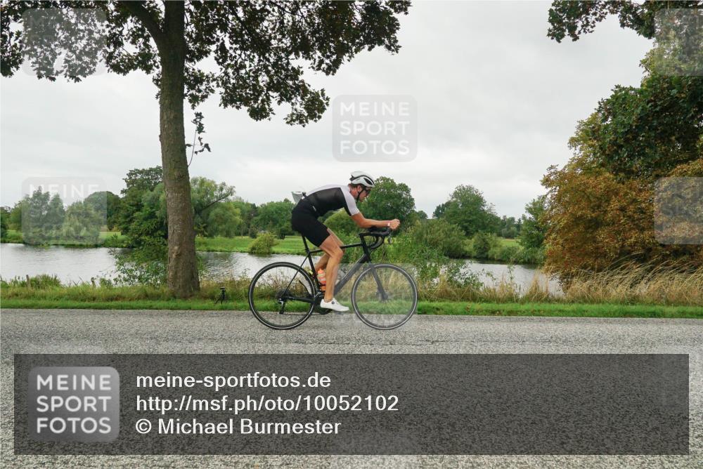 30.08.2026 - Elbe Triathlon Hamburg Michael Burmester http://msf.ph/oto/10052102 30.08.2026 10:06:14 Radfahren 483, 584, 732, 787, 816, 877, 923 meine-sportfotos.de
