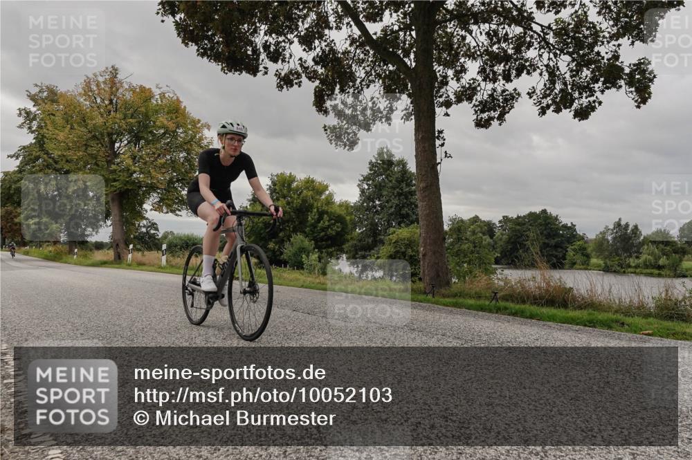 30.08.2026 - Elbe Triathlon Hamburg Michael Burmester http://msf.ph/oto/10052103 30.08.2026 10:28:58 Radfahren 849, 902, 1060 meine-sportfotos.de