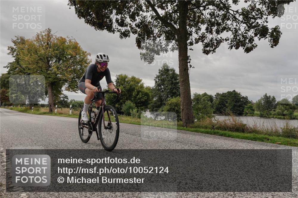 30.08.2026 - Elbe Triathlon Hamburg Michael Burmester http://msf.ph/oto/10052124 30.08.2026 10:29:20 Radfahren 539, 799 meine-sportfotos.de