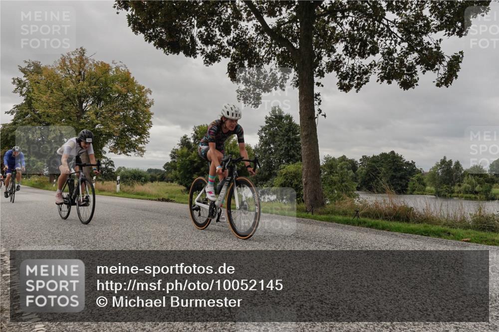 30.08.2026 - Elbe Triathlon Hamburg Michael Burmester http://msf.ph/oto/10052145 30.08.2026 10:29:40 Radfahren 840, 881, 886, 887, 980, 994, 1039, 1066, 1359, 1896 meine-sportfotos.de