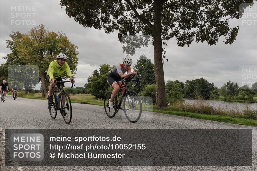 30.08.2026 - Elbe Triathlon Hamburg Michael Burmester http://msf.ph/oto/10052155 30.08.2026 10:29:44 Radfahren 980, 983, 1039, 1042, 1066, 1359, 1896 meine-sportfotos.de