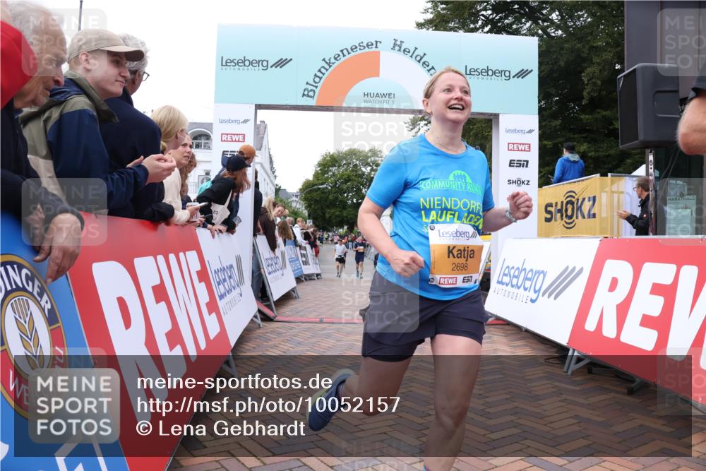 30.08.2026 - Blankeneser Heldenlauf Lena Gebhardt http://msf.ph/oto/10052157 30.08.2026 12:01:53 Ziel 2065, 2646, 2698 meine-sportfotos.de