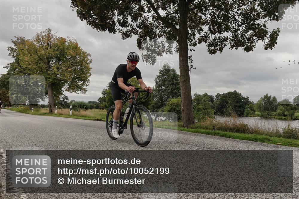 30.08.2026 - Elbe Triathlon Hamburg Michael Burmester http://msf.ph/oto/10052199 30.08.2026 10:30:15 Radfahren 797, 1030 meine-sportfotos.de