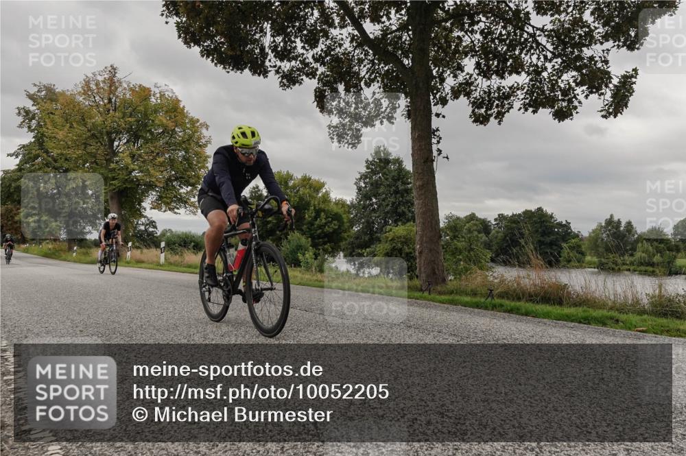 30.08.2026 - Elbe Triathlon Hamburg Michael Burmester http://msf.ph/oto/10052205 30.08.2026 10:30:26 Radfahren 657, 898, 1028, 1088 meine-sportfotos.de