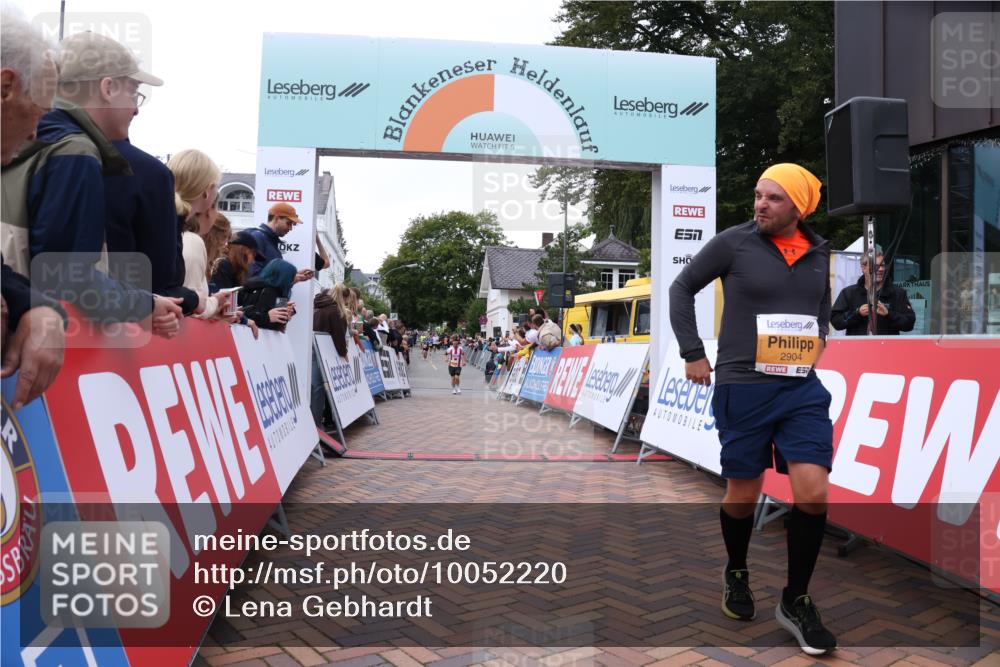 30.08.2026 - Blankeneser Heldenlauf Lena Gebhardt http://msf.ph/oto/10052220 30.08.2026 12:02:01 Ziel 2171, 2210, 2330, 2904 meine-sportfotos.de