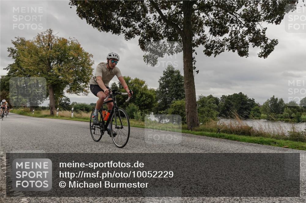 30.08.2026 - Elbe Triathlon Hamburg Michael Burmester http://msf.ph/oto/10052229 30.08.2026 10:30:41 Radfahren 604, 780, 838, 872, 907, 926, 984, 1037, 1061 meine-sportfotos.de