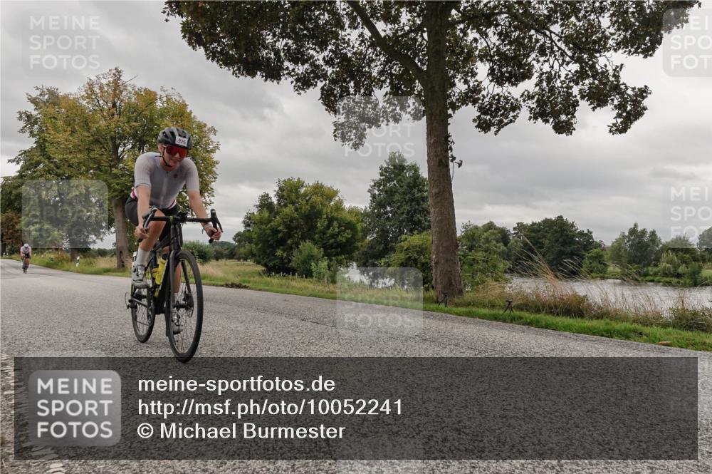 30.08.2026 - Elbe Triathlon Hamburg Michael Burmester http://msf.ph/oto/10052241 30.08.2026 10:30:45 Radfahren 780, 838, 926, 1037, 1061 meine-sportfotos.de