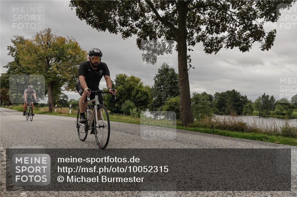 30.08.2026 - Elbe Triathlon Hamburg Michael Burmester http://msf.ph/oto/10052315 30.08.2026 10:31:48 Radfahren 891, 1111 meine-sportfotos.de