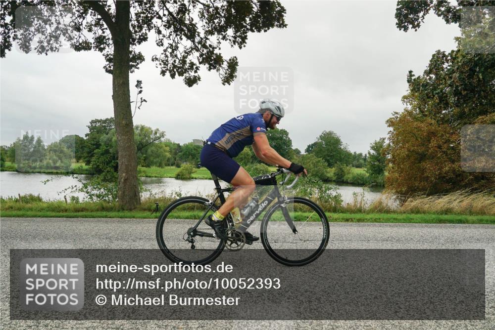 30.08.2026 - Elbe Triathlon Hamburg Michael Burmester http://msf.ph/oto/10052393 30.08.2026 10:10:14 Radfahren 516, 642, 840, 855 meine-sportfotos.de