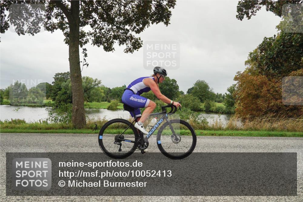 30.08.2026 - Elbe Triathlon Hamburg Michael Burmester http://msf.ph/oto/10052413 30.08.2026 10:10:35 Radfahren 462, 541, 714, 789, 856, 911, 961, 965 meine-sportfotos.de