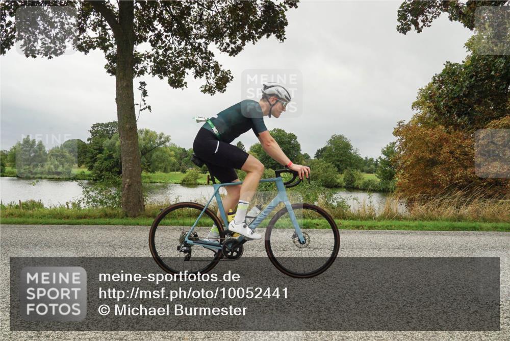 30.08.2026 - Elbe Triathlon Hamburg Michael Burmester http://msf.ph/oto/10052441 30.08.2026 10:10:59 Radfahren 497, 626, 747 meine-sportfotos.de