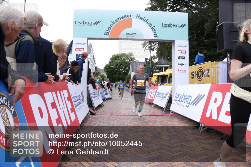 30.08.2026 - Blankeneser Heldenlauf Lena Gebhardt http://msf.ph/oto/10052445 30.08.2026 12:02:20 Ziel 2067, 2326, 2417, 2490, 2626, 4428 meine-sportfotos.de
