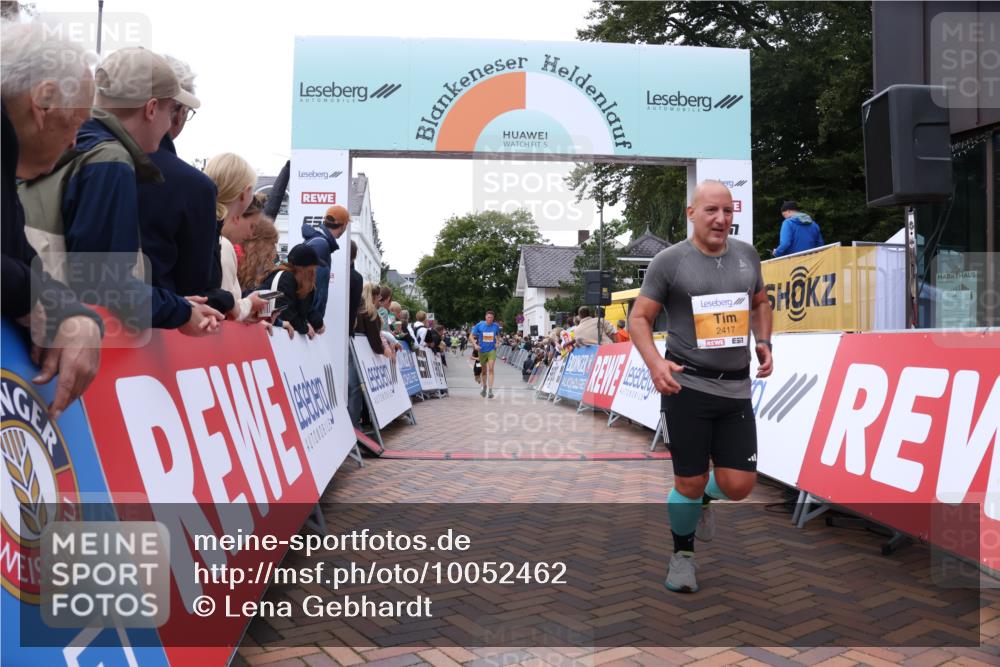 30.08.2026 - Blankeneser Heldenlauf Lena Gebhardt http://msf.ph/oto/10052462 30.08.2026 12:02:21 Ziel 2067, 2326, 2417, 2490, 2775, 4086, 4428 meine-sportfotos.de