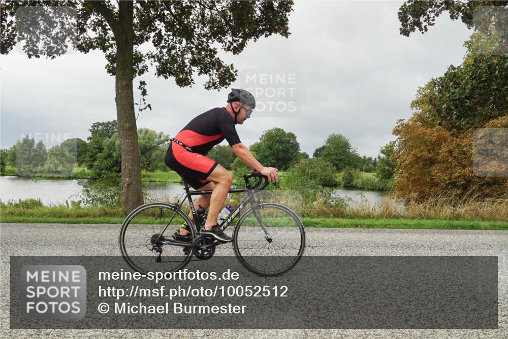 30.08.2026 - Elbe Triathlon Hamburg Michael Burmester http://msf.ph/oto/10052512 30.08.2026 10:12:14 Radfahren 400, 488, 665, 698, 710, 853, 980 meine-sportfotos.de