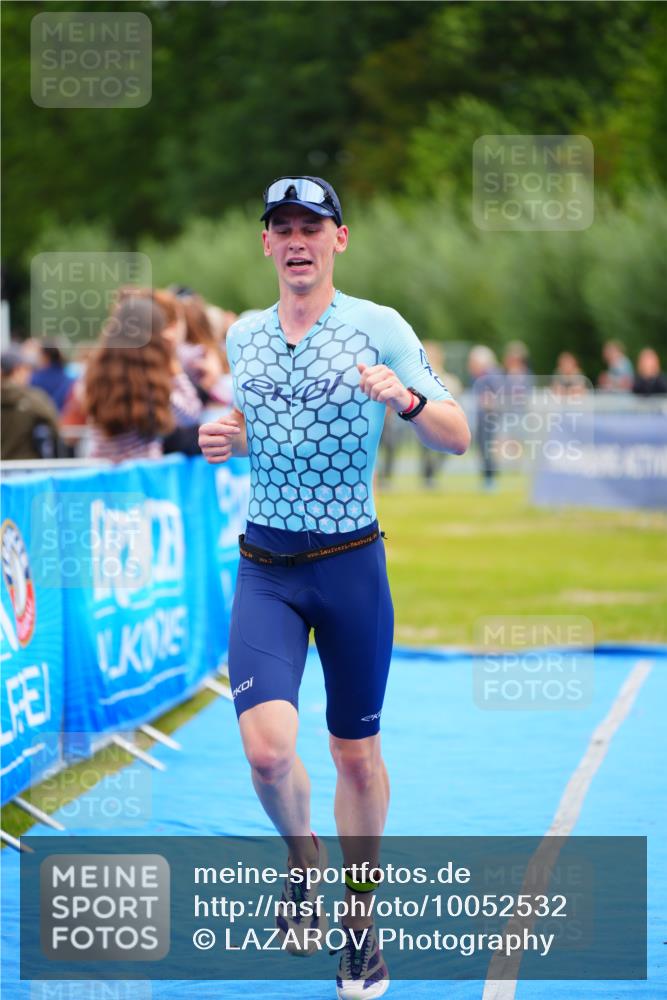 30.08.2026 - Elbe Triathlon Hamburg LAZAROV Photography http://msf.ph/oto/10052532 30.08.2026 10:46:40 Ziel 354, 508 meine-sportfotos.de