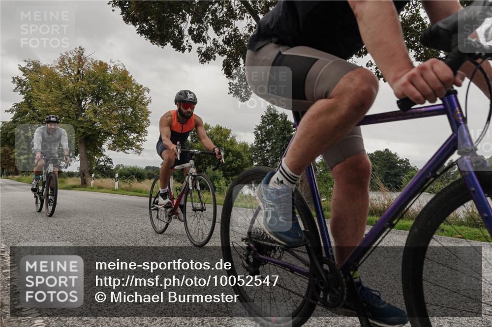 30.08.2026 - Elbe Triathlon Hamburg Michael Burmester http://msf.ph/oto/10052547 30.08.2026 10:35:23 Radfahren 568, 882, 1092, 1101, 1108, 1113, 1119 meine-sportfotos.de
