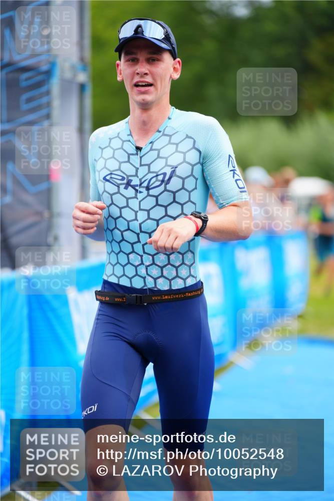 30.08.2026 - Elbe Triathlon Hamburg LAZAROV Photography http://msf.ph/oto/10052548 30.08.2026 10:46:40 Ziel 354, 508 meine-sportfotos.de