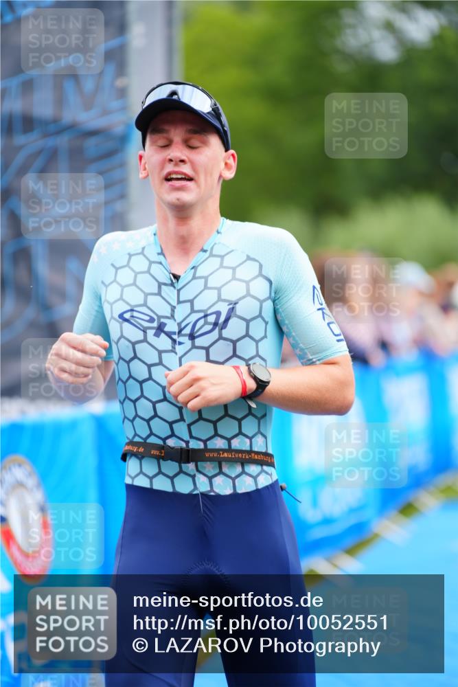 30.08.2026 - Elbe Triathlon Hamburg LAZAROV Photography http://msf.ph/oto/10052551 30.08.2026 10:46:41 Ziel 293, 354, 508 meine-sportfotos.de