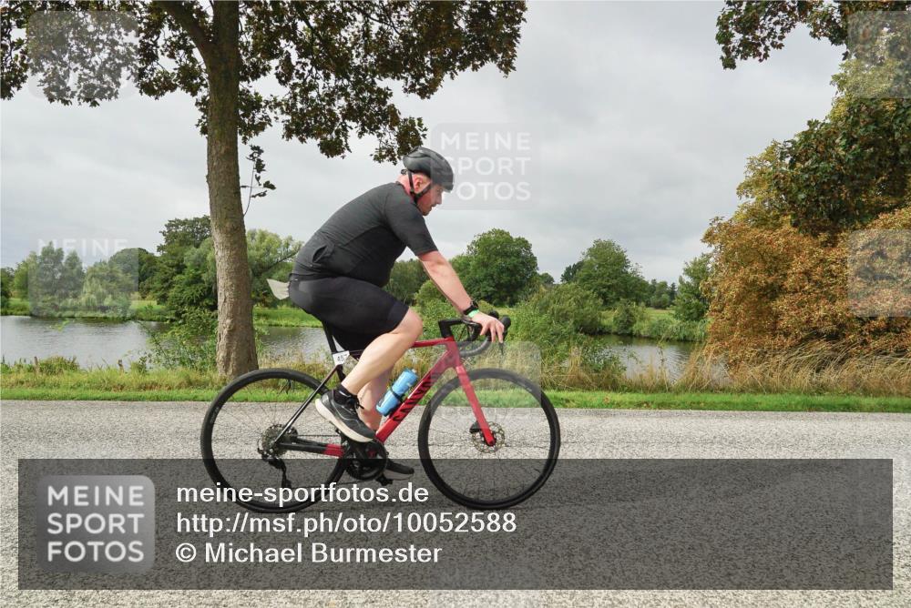 30.08.2026 - Elbe Triathlon Hamburg Michael Burmester http://msf.ph/oto/10052588 30.08.2026 10:13:19 Radfahren 457, 505, 526, 590, 619, 643, 656, 752, 950 meine-sportfotos.de