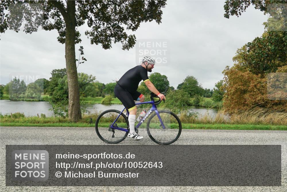 30.08.2026 - Elbe Triathlon Hamburg Michael Burmester http://msf.ph/oto/10052643 30.08.2026 10:14:02 Radfahren 585, 611, 646, 799, 881, 1896 meine-sportfotos.de