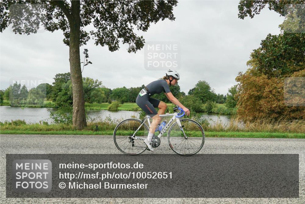 30.08.2026 - Elbe Triathlon Hamburg Michael Burmester http://msf.ph/oto/10052651 30.08.2026 10:14:20 Radfahren 720, 838, 880, 957 meine-sportfotos.de