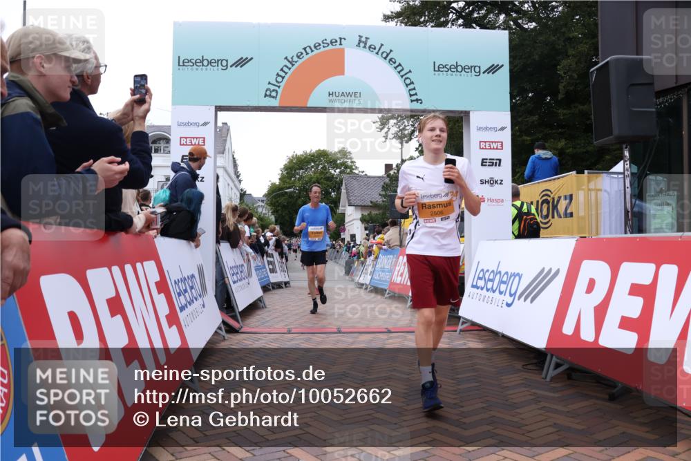 30.08.2026 - Blankeneser Heldenlauf Lena Gebhardt http://msf.ph/oto/10052662 30.08.2026 12:02:50 Ziel 2068, 2113, 2135, 2191, 2227, 2506, 2573, 2858 meine-sportfotos.de