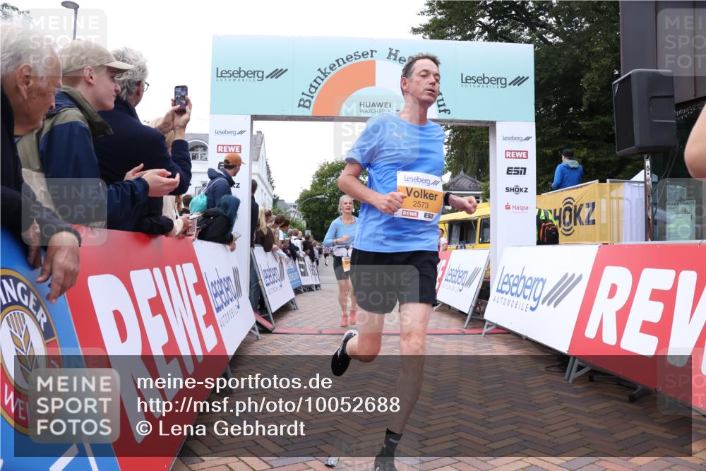 30.08.2026 - Blankeneser Heldenlauf Lena Gebhardt http://msf.ph/oto/10052688 30.08.2026 12:02:52 Ziel 2068, 2113, 2135, 2191, 2506, 2573, 2858 meine-sportfotos.de
