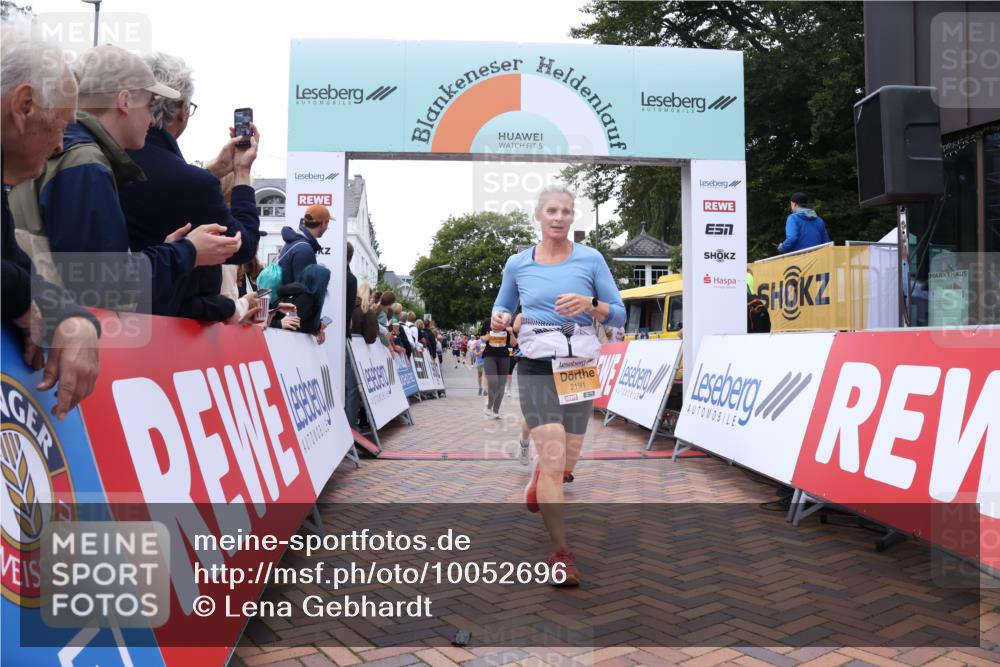 30.08.2026 - Blankeneser Heldenlauf Lena Gebhardt http://msf.ph/oto/10052696 30.08.2026 12:02:53 Ziel 2068, 2113, 2135, 2191, 2337, 2506, 2573 meine-sportfotos.de