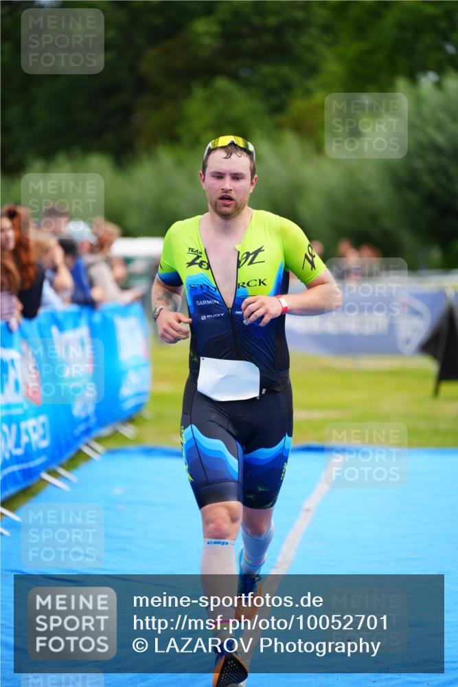 30.08.2026 - Elbe Triathlon Hamburg LAZAROV Photography http://msf.ph/oto/10052701 30.08.2026 10:46:54 Ziel 544 meine-sportfotos.de