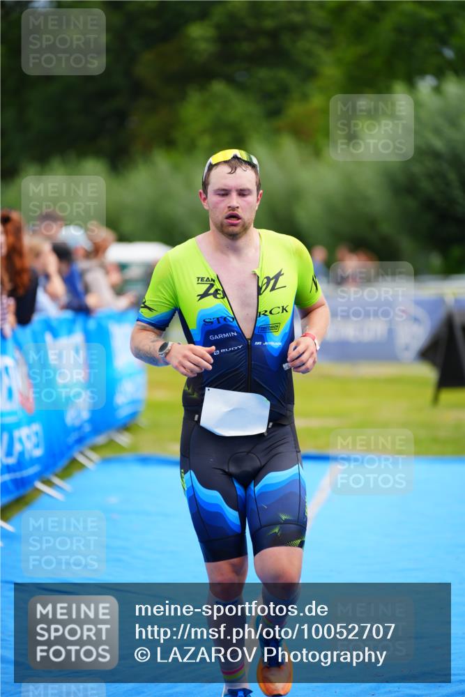 30.08.2026 - Elbe Triathlon Hamburg LAZAROV Photography http://msf.ph/oto/10052707 30.08.2026 10:46:55 Ziel 544 meine-sportfotos.de