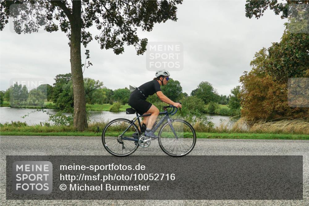 30.08.2026 - Elbe Triathlon Hamburg Michael Burmester http://msf.ph/oto/10052716 30.08.2026 10:15:26 Radfahren 513, 699, 810, 897, 919, 934 meine-sportfotos.de