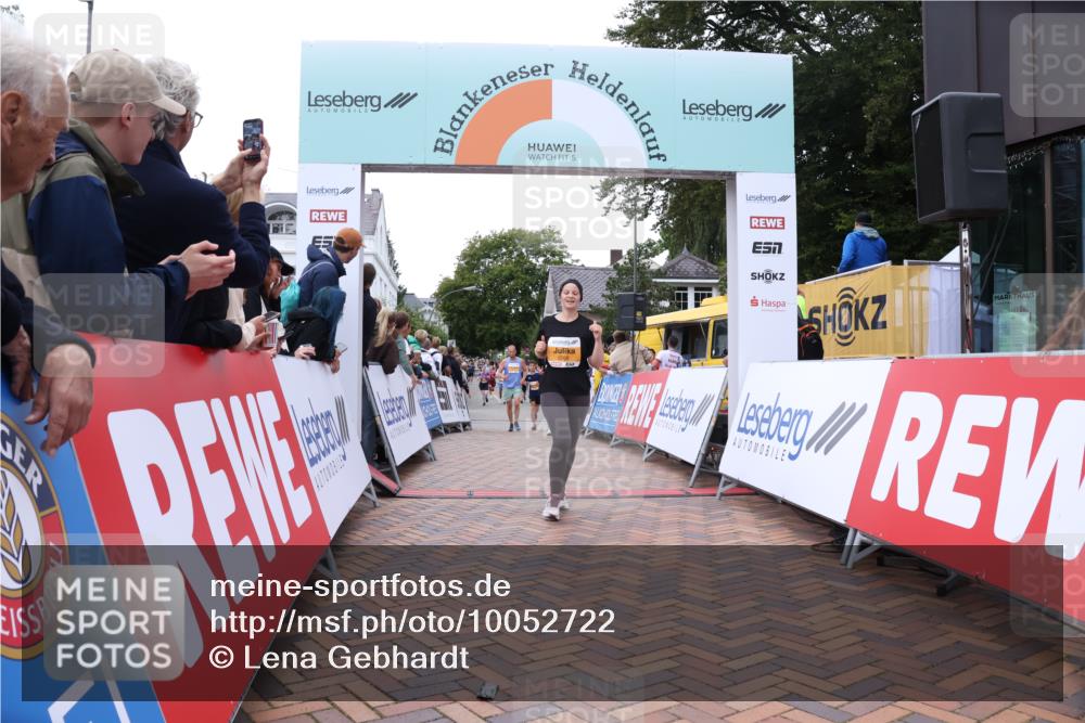 30.08.2026 - Blankeneser Heldenlauf Lena Gebhardt http://msf.ph/oto/10052722 30.08.2026 12:02:55 Ziel 2068, 2113, 2135, 2191, 2337, 2408, 2506, 2573, 2878 meine-sportfotos.de