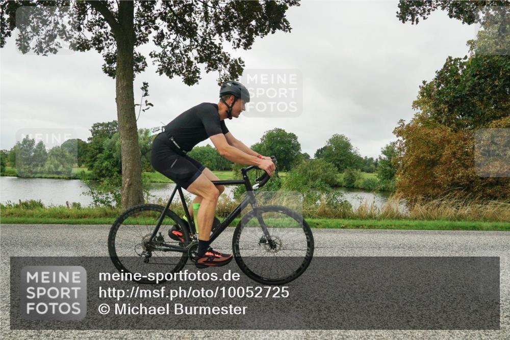30.08.2026 - Elbe Triathlon Hamburg Michael Burmester http://msf.ph/oto/10052725 30.08.2026 10:15:37 Radfahren 403, 579, 580, 603 meine-sportfotos.de